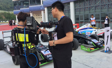 F1賽車現(xiàn)場(chǎng)攝像機(jī)視頻無線傳輸案例